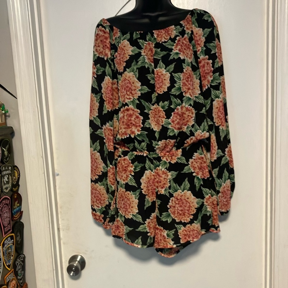 Show Me Your MuMu floral jumpsuit size medium